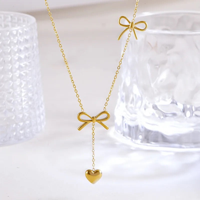 Collier Noeud et Coeur